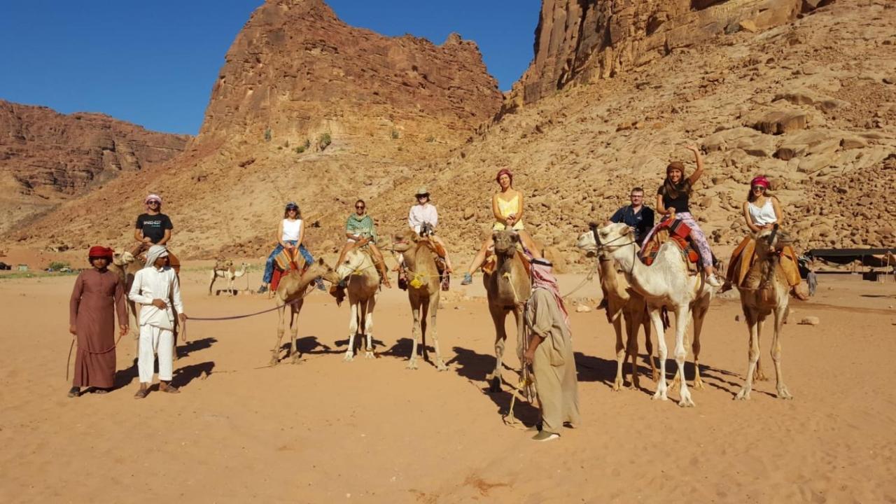 Desert Sunset & Tour Wadi Rum Bagian luar foto