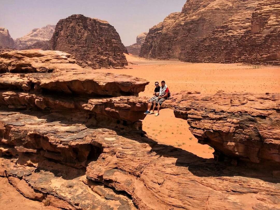 Desert Sunset & Tour Wadi Rum Bagian luar foto